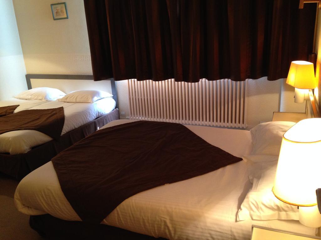 Hotel Continental Вьерзон Экстерьер фото